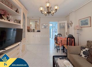Apartament a La Veleta. Apartamento con terraza, en la provincia de alicante, en la ciud