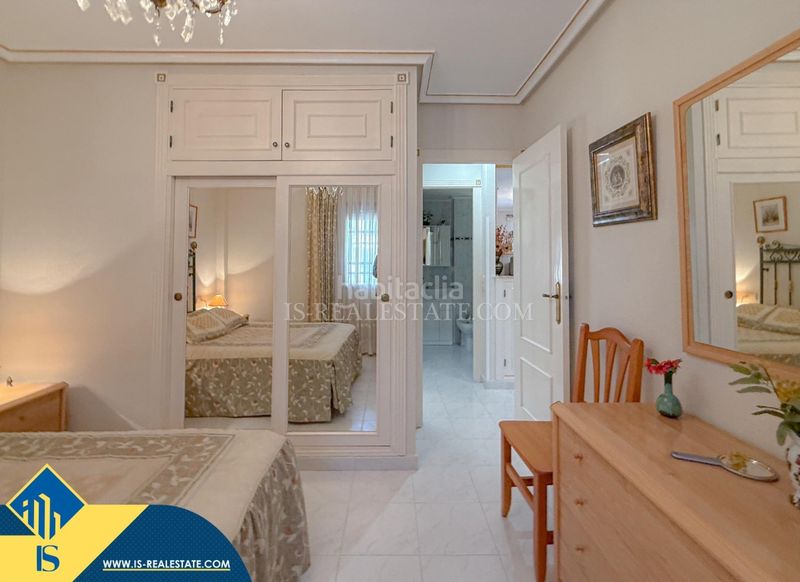 Foto 0620caf2-a3d3-4f63-a634-57e54b3250b3. Apartamento  con terraza, en la provincia de alicante, en la ciudad . 2 habitaciones | 60 m² | 100 metros del mar en Torrevieja