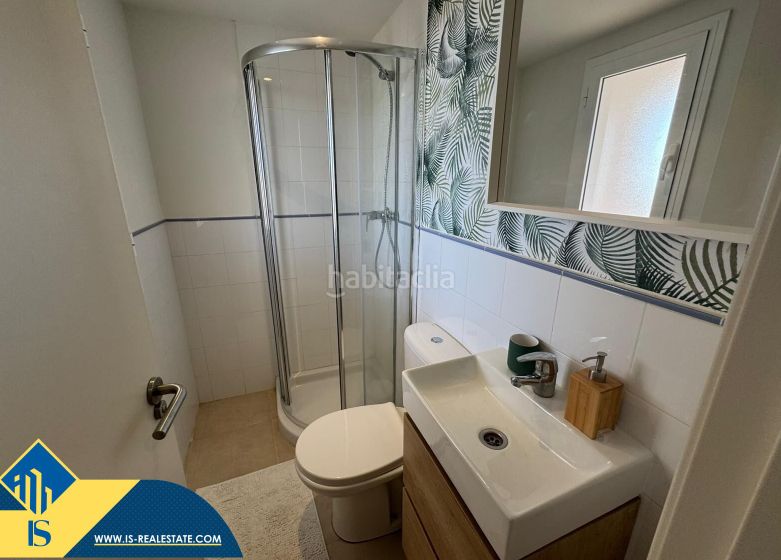 Foto 0a809772-fa4e-4636-b157-859354953403. Piso apartamento con piscina comunitaria, en la provincia de alicante, en la ciudad , en la zona de playa del cura. 2 habi en Torrevieja