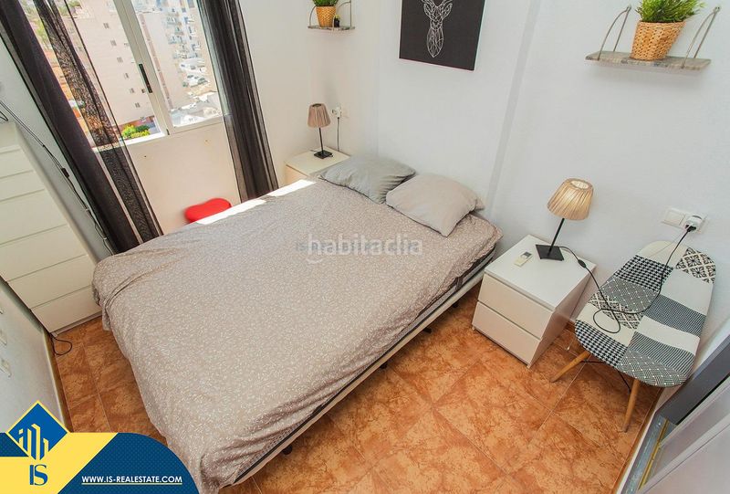 Foto 079486be-aefe-47ea-bc14-182690a026b6. Apartamento  reformado con piscina comunitaria, en la provincia de alicante, en la ciudad . 2 habitaciones | 59 m² | 2 en Torrevieja