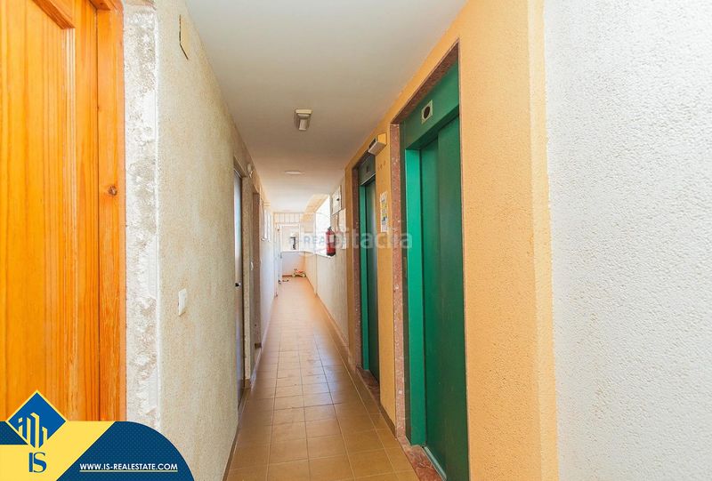Foto 6fcfb10d-3bde-4c38-966d-533b09580f9a. Apartamento  reformado con piscina comunitaria, en la provincia de alicante, en la ciudad . 2 habitaciones | 59 m² | 2 en Torrevieja