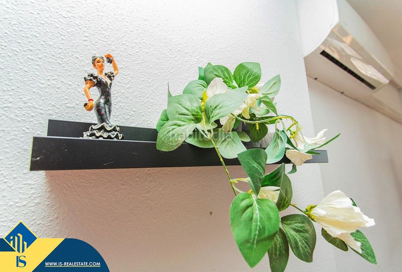 Foto a6925302-0757-4ecb-b583-c5f9e713d855. Apartamento  reformado con piscina comunitaria, en la provincia de alicante, en la ciudad . 2 habitaciones | 59 m² | 2 en Torrevieja