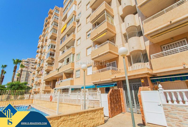 Foto b8bf3c50-6a55-4e0f-957c-539a6b32d357. Apartamento  reformado con piscina comunitaria, en la provincia de alicante, en la ciudad . 2 habitaciones | 59 m² | 2 en Torrevieja