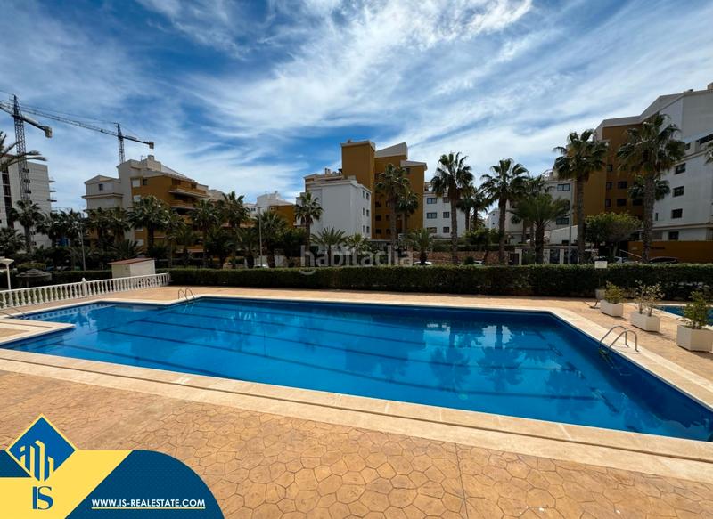 Foto 017581fc-bd0c-40cc-9cc1-2e3d63227034. Piccolo appartamento con riscaldamento piscina in Torrevieja