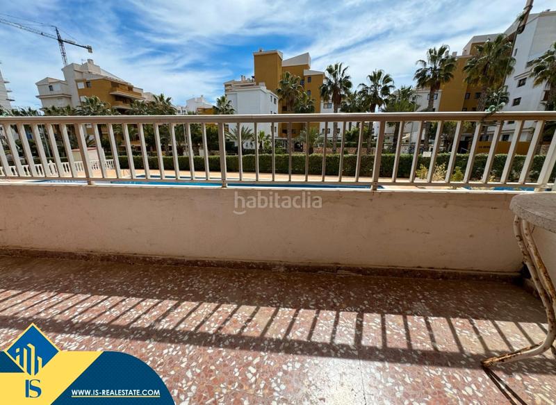 Foto f2a7b565-d6aa-4f65-9e47-bb2f23415564. Piccolo appartamento con riscaldamento piscina in Torrevieja
