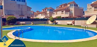 Casa en Zona Carrefour - Urbanizaciones