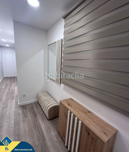 Foto e4936ba7-3b2c-4b52-ae39-4aaa4aa68d7a. Piso apartamento con terraza, en la provincia de alicante, en la ciudad , en la zona de playa del cura. 3 habitaciones | 8 en Torrevieja