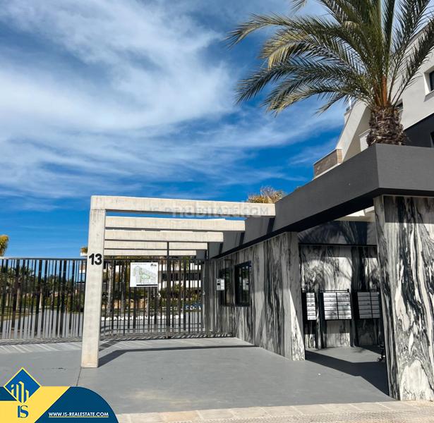 Foto c0ad87f2-9dde-4b13-80a3-ffdfd95d16d7. Flat with parking pool in Zeniamar - Horizonte - La Campana Orihuela