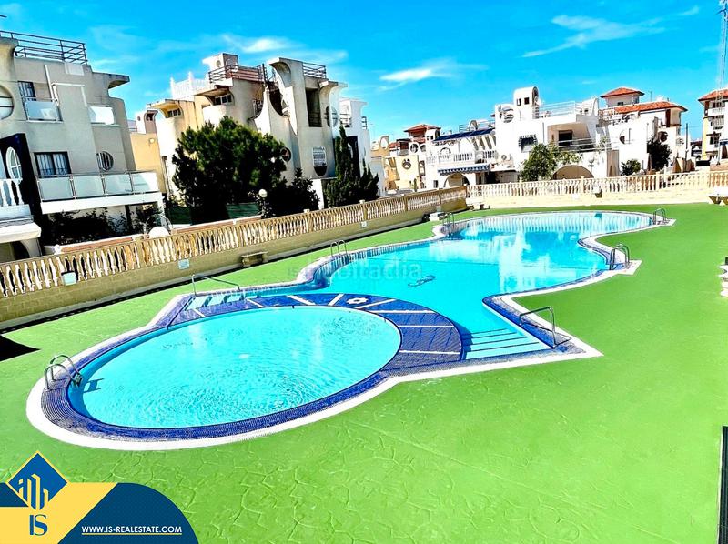 Foto 8bb345fd-5df2-48f9-9c0e-6627e0c695fc. Apartment with heating pool in Cañada del Molino Torrevieja