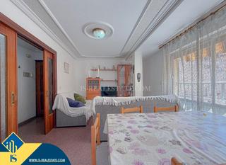 Apartament a Gaspar Perelló. Apartamento con terraza, en la provincia de alicante, en la ciud