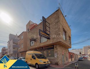 Local Comercial a Las Piscinas Naturales