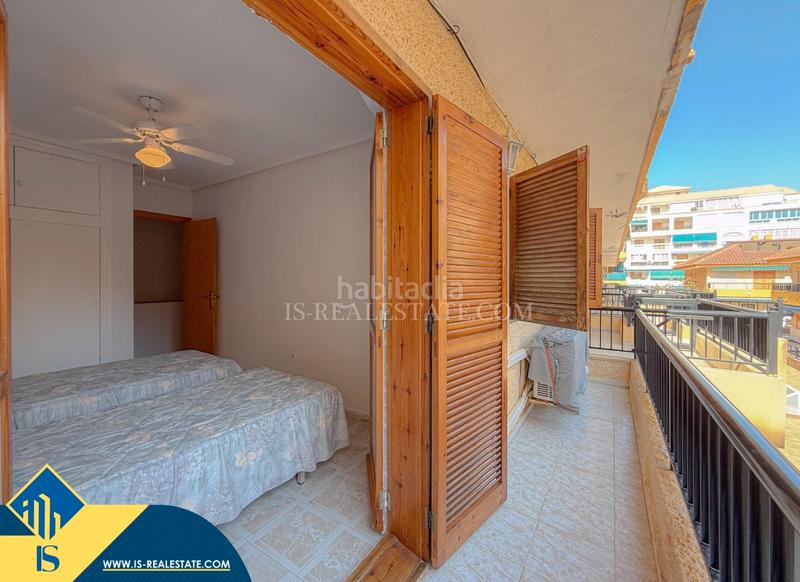 Foto 70935277-0adb-4346-b43a-c2ce05bcd008. Casa con riscaldamento parcheggio piscina in Los Europeos Torrevieja