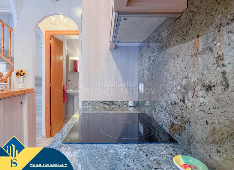 Foto b0cd3934-5f9c-45a0-843a-1cdd742d9aeb. Casa con riscaldamento parcheggio piscina in Los Europeos Torrevieja