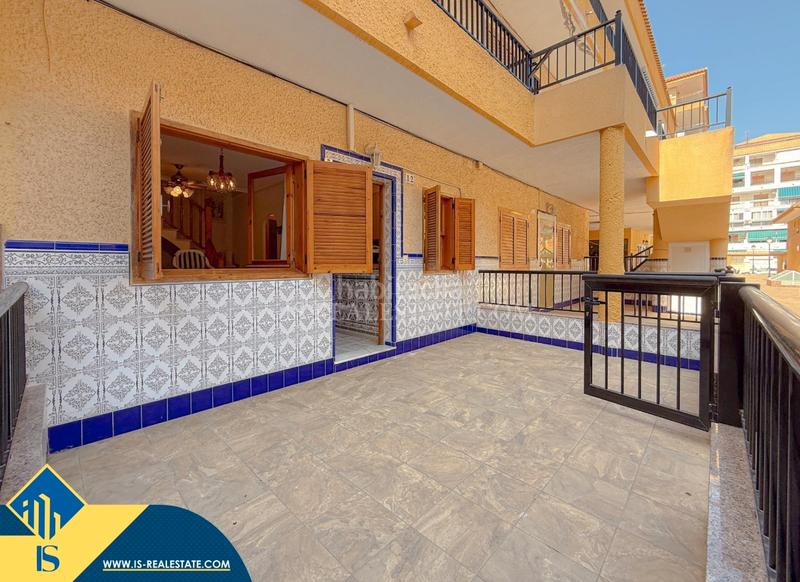 Foto bf0751b9-a0f3-406a-81ce-0ac77da09375. Casa con riscaldamento parcheggio piscina in Los Europeos Torrevieja