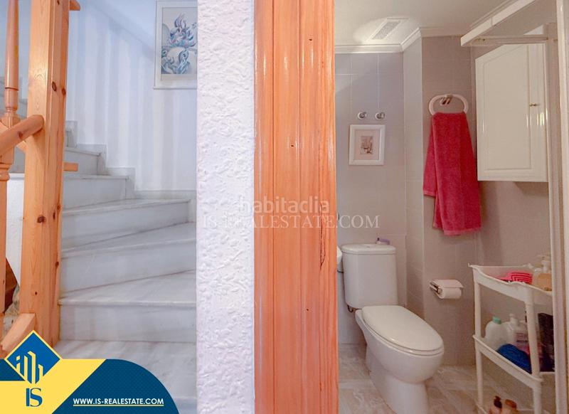 Foto d7f07e99-dcea-4e4a-832e-c5d49855c405. Casa con riscaldamento parcheggio piscina in Los Europeos Torrevieja