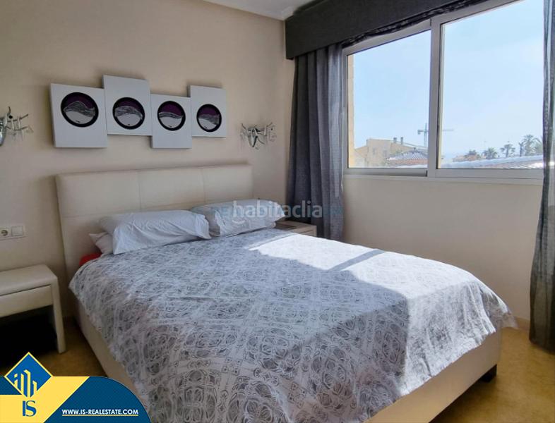 Foto 38d448e7-82b6-47b3-94bf-15a5dbb033f3. Chalet avec parking piscine dans Cañada del Molino Torrevieja