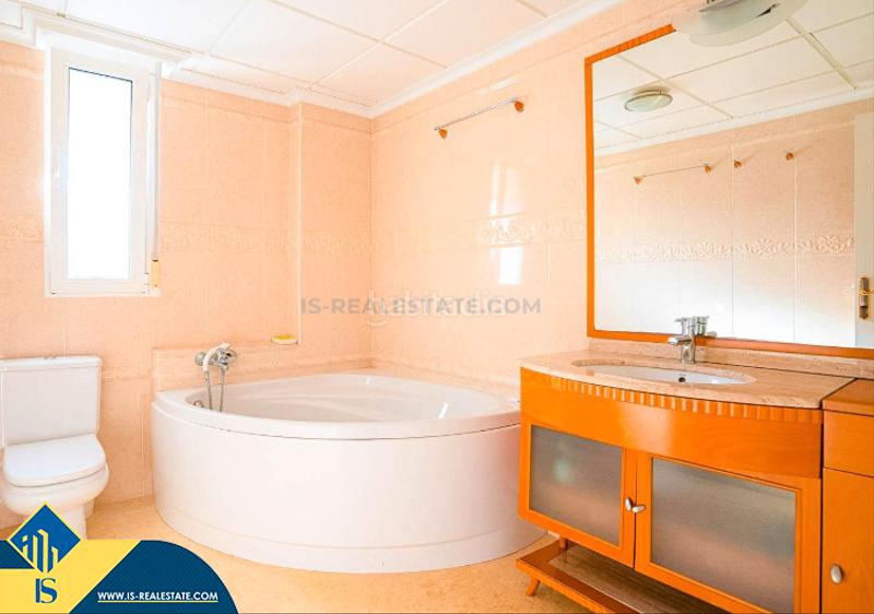 Foto abeda88e-c2b9-45f7-adb8-af4135946451. Chalet avec parking piscine dans Cañada del Molino Torrevieja