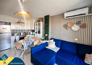Apartment in Zona Playa del Cura. Apartamento reformado con piscina comunitaria, en la provincia d