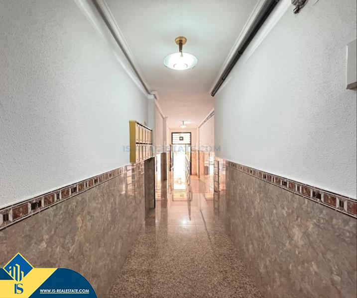 Foto 1c752f9b-d5a2-43dc-9a0a-827f373798a4. Appartement dans Antonio Machado Torrevieja