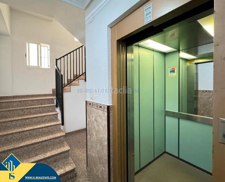 Foto 3b4602b2-9d5c-4f5d-b64e-85056e5c467f. Appartement dans Antonio Machado Torrevieja