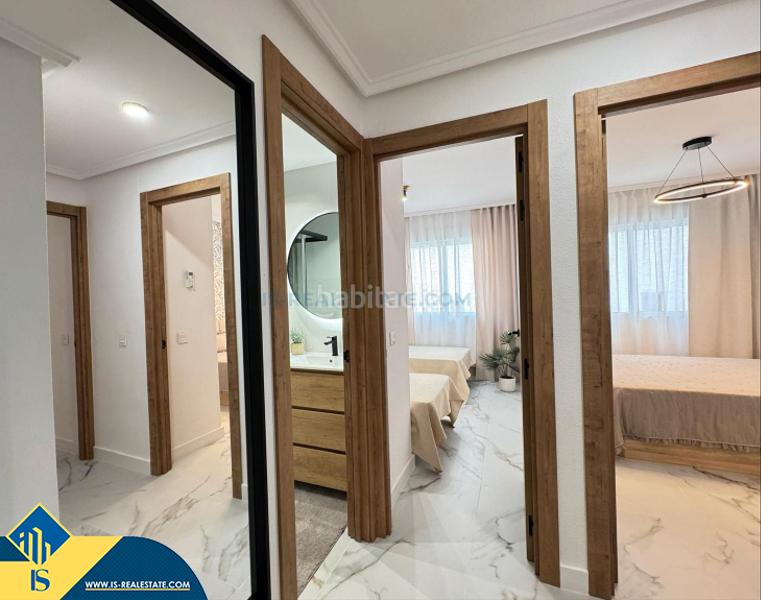 Foto 7e0ee801-6165-40b5-b45e-9674239cd96a. Appartement dans Antonio Machado Torrevieja