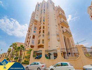 Appartement à Zona Playa de los Locos. Apartamento con piscina comunitaria, en la provincia de alicante