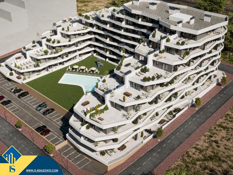 Foto 6682452c-d716-4b38-9bc5-79f4e6e28570. Apartament amb aparcament piscina a San Miguel de Salinas