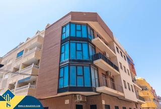 Dachwohnung in Gaspar Perelló. Ático con terraza, en la provincia de alicante, en la ciudad de