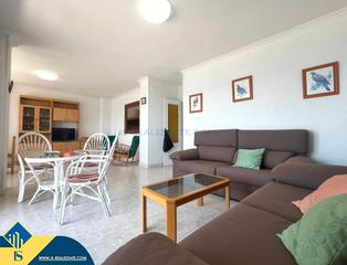 Appartement à Zona Playa de los Locos. Apartamento con terraza, en la provincia de alicante, en la ciud