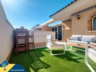 Maison jumelée à El Mojón. Casa con piscina comunitaria, en la provincia de alicante, en la