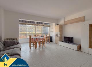 Appartement in El Molino. Apartamento con piscina comunitaria, en la provincia de alicante