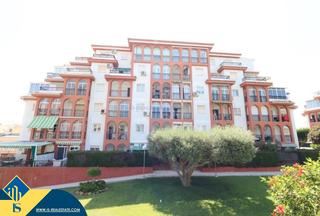 Appartement in Torreblanca. Apartamento con piscina comunitaria, en la provincia de alicante