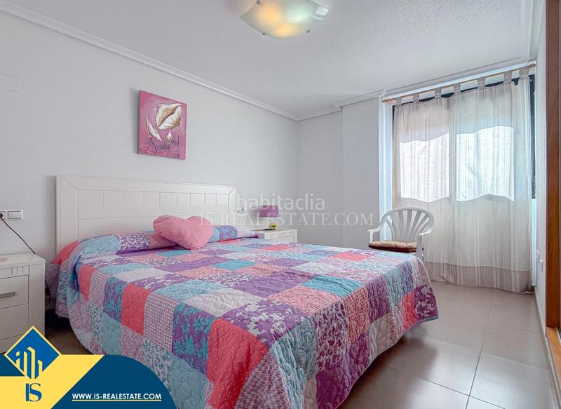 Foto 24c4f67b-cb84-45e4-98ac-9dfc980d9768. Apartament amb calefacció a Antonio Machado Torrevieja