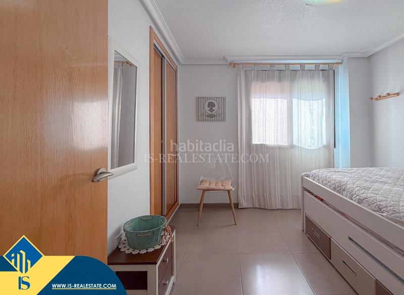Foto 36c83699-a8d5-4704-9a4c-df1e9d98537d. Apartament amb calefacció a Antonio Machado Torrevieja