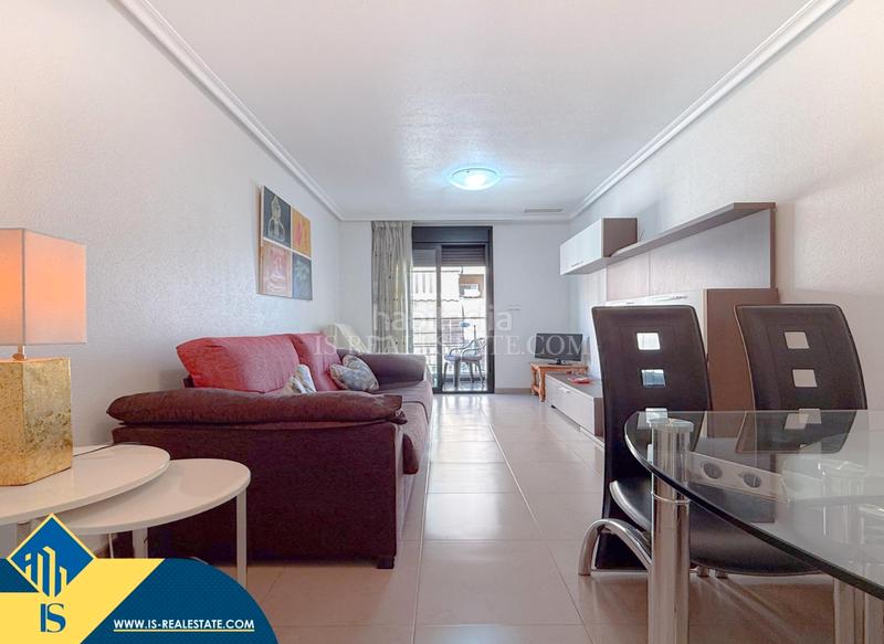 Foto 8391d31d-d82c-45f6-900d-4747e17e200e. Apartament amb calefacció a Antonio Machado Torrevieja