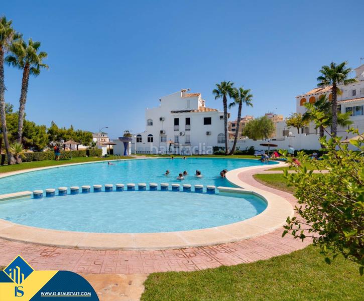 Foto 146bd6ff-f05b-4f23-8b4d-8cb4f031aade. Chalet villa con piscina comunitaria, en la provincia de alicante, en la ciudad , en la zona de la mata. 3 habitaciones | 10 en Torrevieja