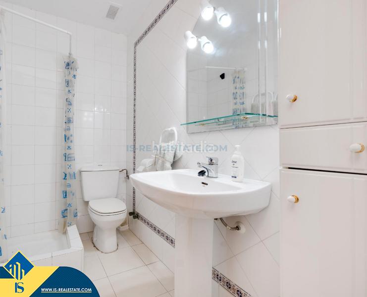 Foto f94746ff-972e-45e5-83b0-6a18565890e7. Chalet villa con piscina comunitaria, en la provincia de alicante, en la ciudad , en la zona de la mata. 3 habitaciones | 10 en Torrevieja