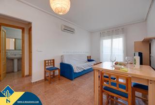 Apartament a Parque Acuático - Sector 25. Apartamento con piscina comunitaria, en la provincia de alicante