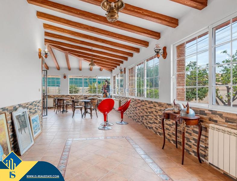 Foto c7848f7c-94d2-47c1-9101-3310da4f0fea. Chalet with parking pool in Zona Carrefour - Urbanizaciones Torrevieja