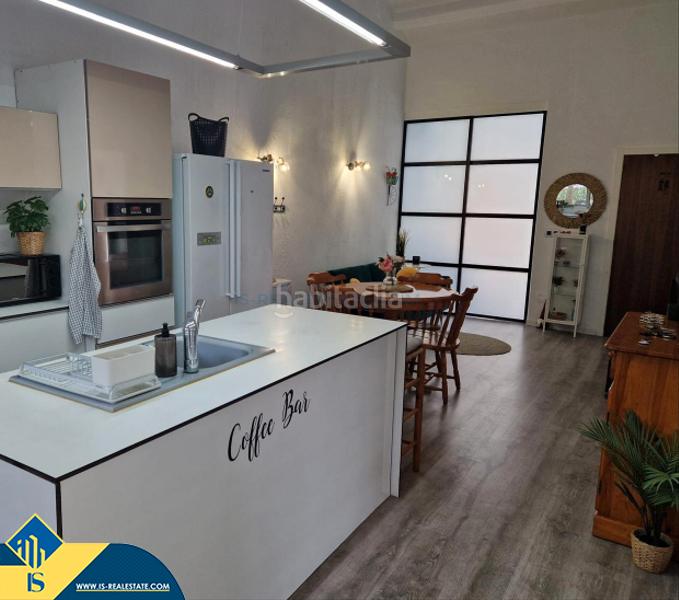 Foto 0dd9ce6b-ca73-4eaa-8d14-ced768cb5c16. Chalet mit parking pool in Punta Prima Orihuela