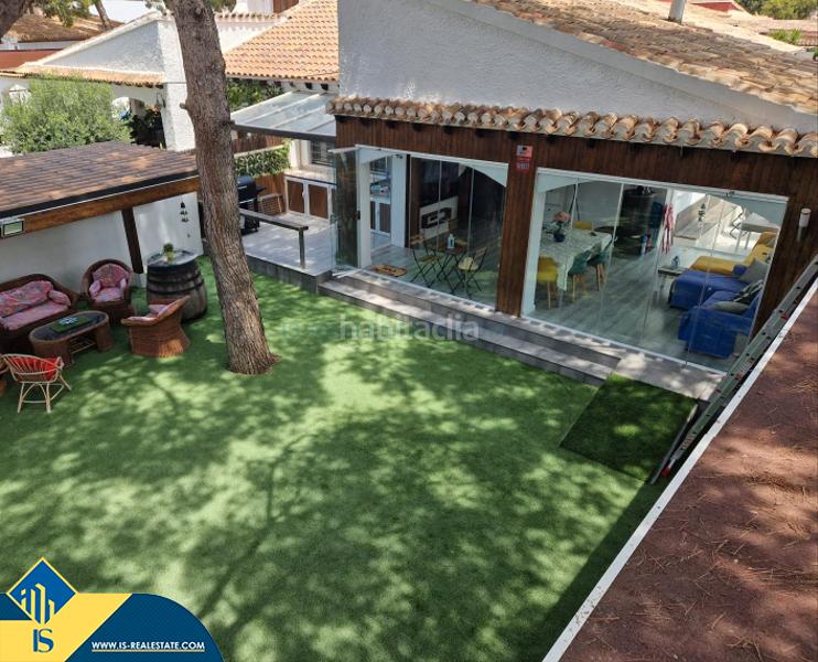 Foto 46963375-3dee-48e8-8b49-820b4c33e112. Chalet mit parking pool in Punta Prima Orihuela