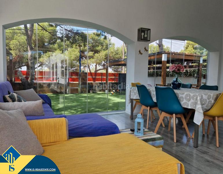 Foto 8967a589-59d3-4aac-9089-e73021f7f81c. Chalet mit parking pool in Punta Prima Orihuela