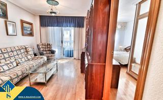 Apartament a Las Piscinas Naturales. Apartamento con terraza, en la provincia de alicante, en la ciud