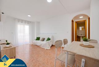 Apartamento en Zona Playa del Cura. Apartamento con terraza, en la provincia de alicante, en la ciud