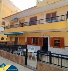 Etagenwohnung in Los Europeos. Apartamento dúplex con piscina comunitaria, en la provincia de a