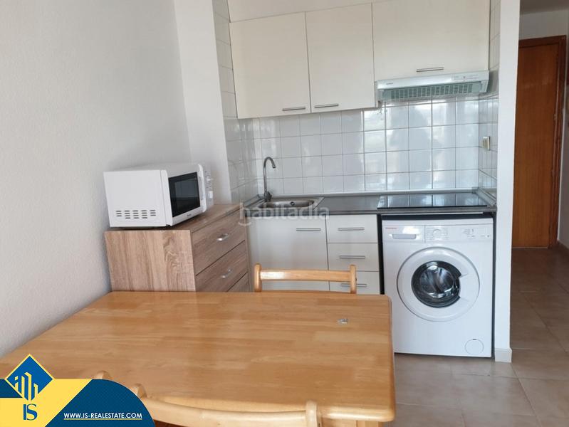 Foto 0fc368ec-c68f-4c84-bcab-eddb364c68df. Piccolo appartamento con riscaldamento piscina in Torrevieja