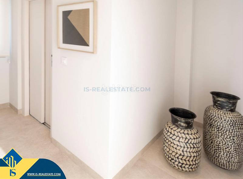 Foto 1a67a147-c83b-41c2-9189-26efaae74181. Chalet mit parking pool in Campoamor Orihuela