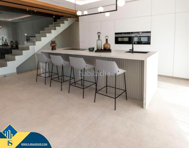 Foto ac61a59b-ac7c-467d-a30d-1cc8bb418c8d. Chalet mit parking pool in Campoamor Orihuela