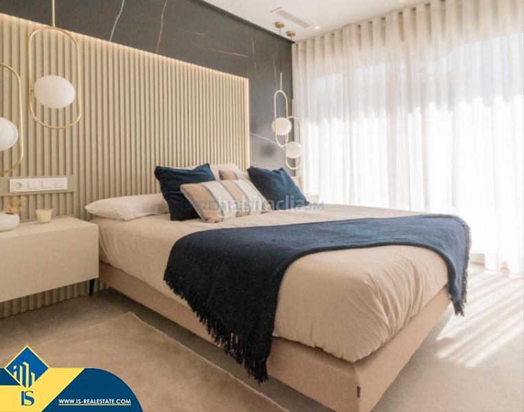 Foto c12f7ea3-a003-436a-a5de-ba84ba71f026. Chalet mit parking pool in Campoamor Orihuela