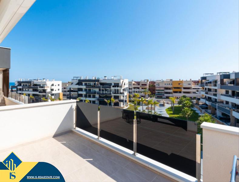 Foto bc3f1b28-39e9-4cfc-8f82-aa76a6b7b3a5. Àtic amb aparcament piscina a Zeniamar - Horizonte - La Campana Orihuela